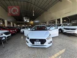 هيونداي رينا